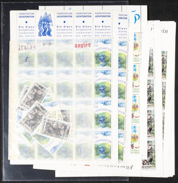 1079 | Liechtenstein. Sets and stamps stock