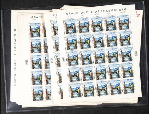 1145 | Luxembourg. Sets and stamps stock